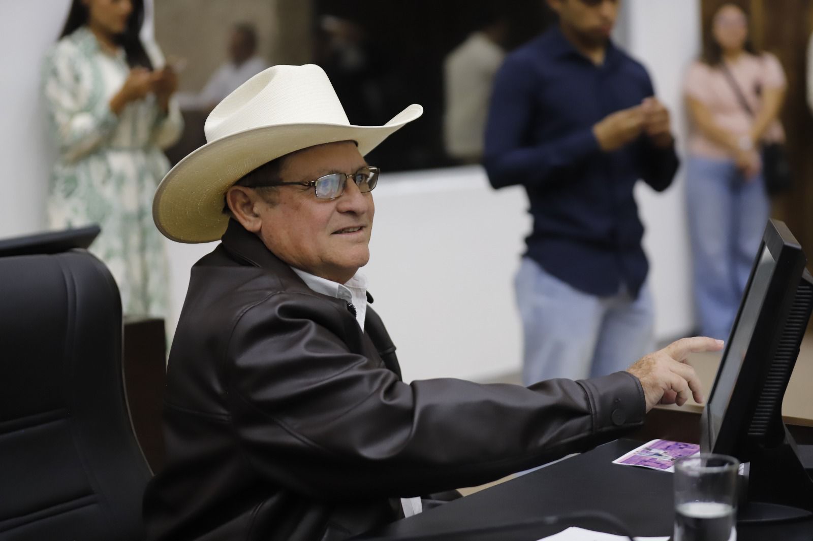 Congreso de Yucatán aprueba nueva Ley Ganadera - Dos Ocho- Noticias de ...
