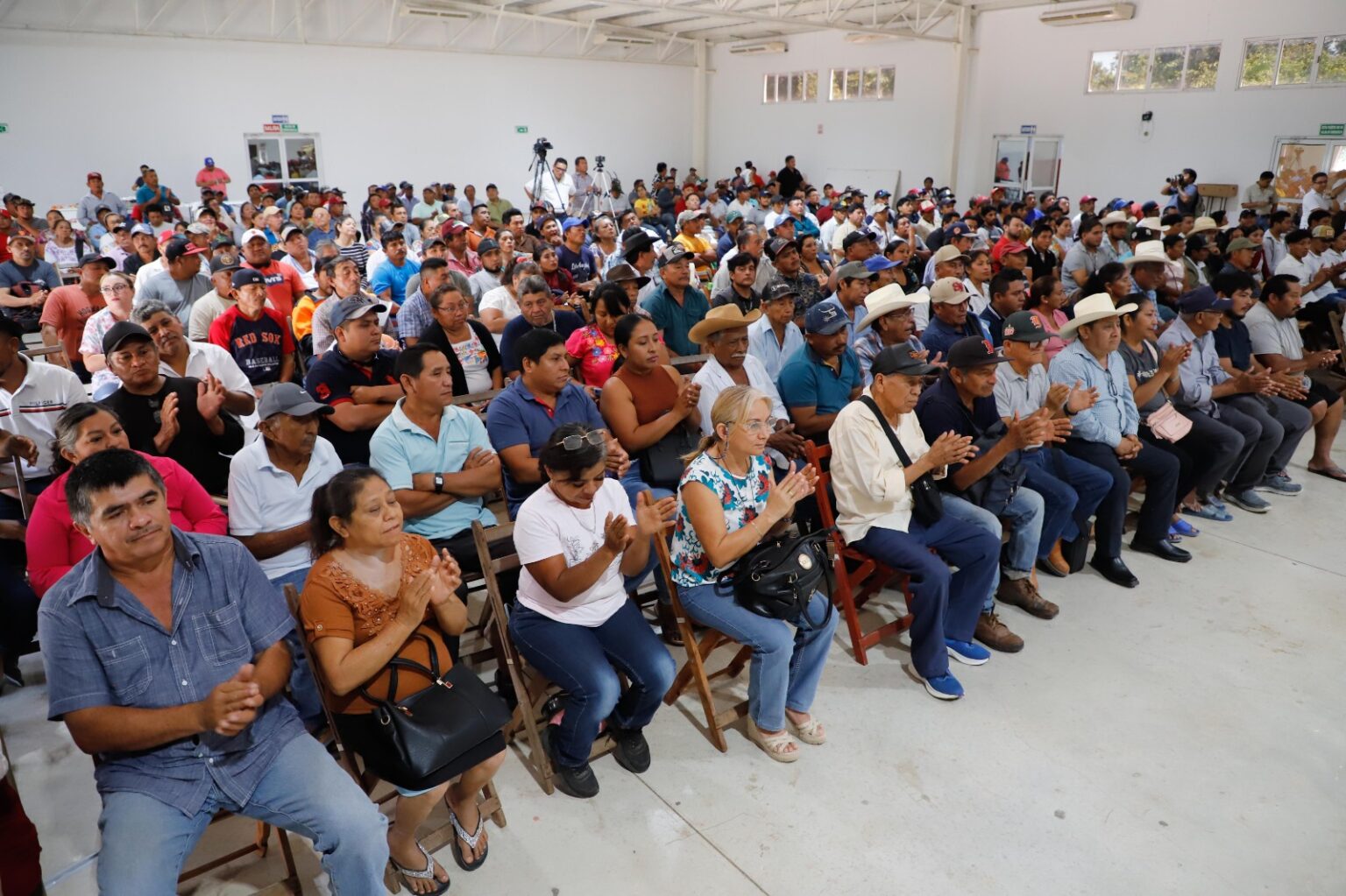 Congreso de Yucatán recibe propuesta para la próxima Ley Ganadera - Dos ...