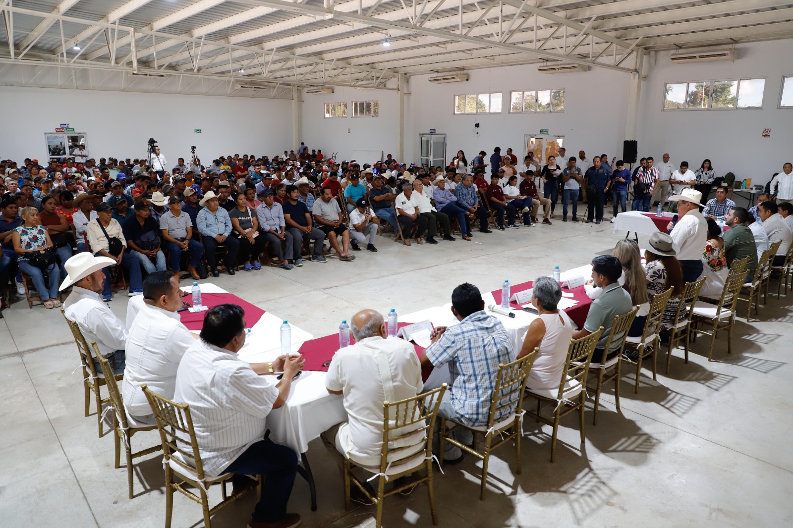 Congreso de Yucatán recibe propuesta para la próxima Ley Ganadera - Dos ...