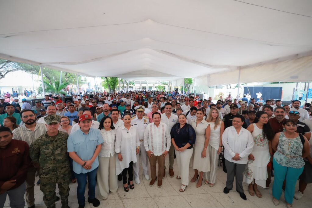 Renacimiento Maya cumple a pescadores con Seguridad en el Mar