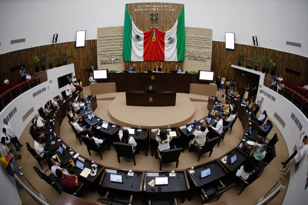Entre reformas, Tren Maya y recuerdos de la radio, transcurre sesión del Congreso